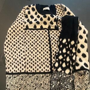 Cristina Paris sweater with matching scarf size s